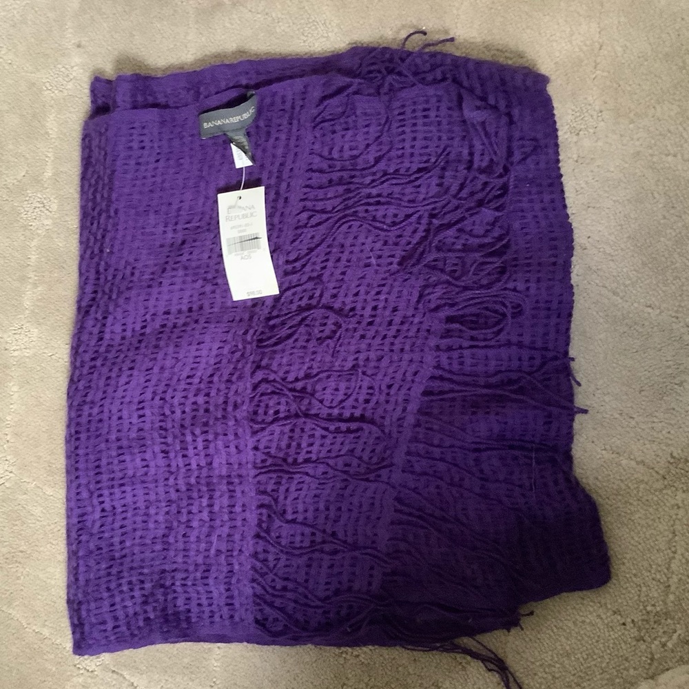 Banana Republic scarf